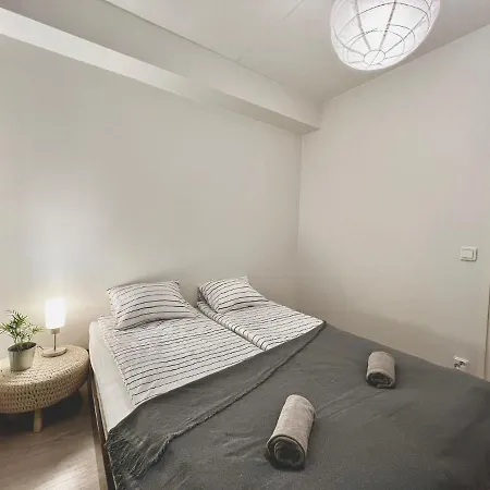 Homestay Easy & Near Airport