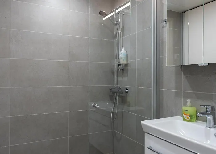 Privatunterkunft Easy & Near Airport