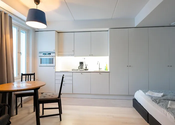 ホームステイ Easy & Near Airport *