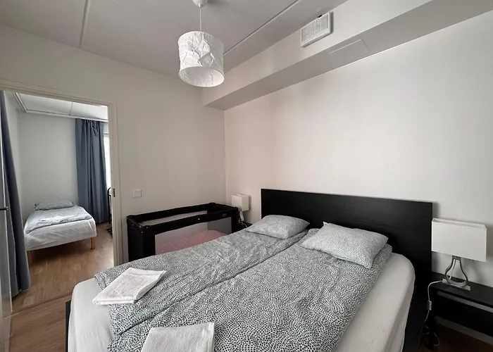 Easy & Near Airport Privatunterkunft