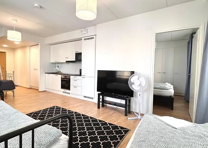 Privatunterkunft Easy & Near Airport