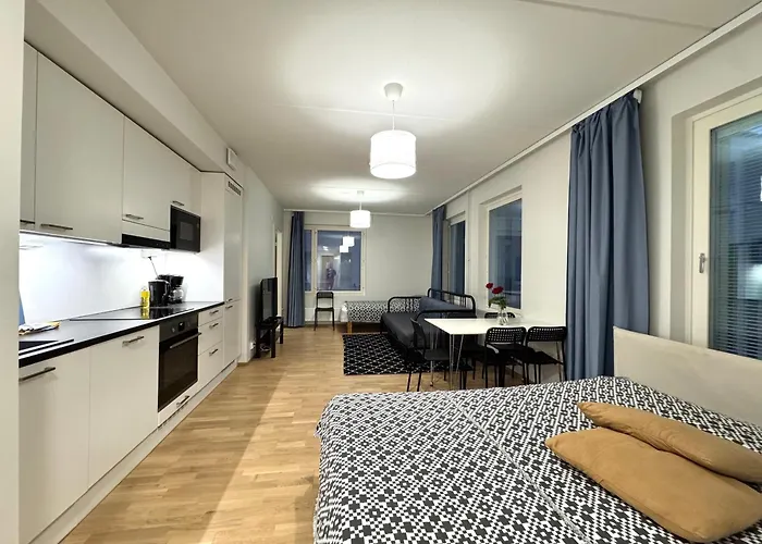 Easy & Near Airport Privatunterkunft *